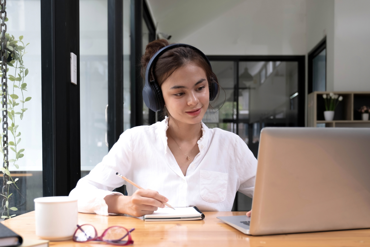 YCT Success Story: How Mia Passed YCT Levels 1 and 2